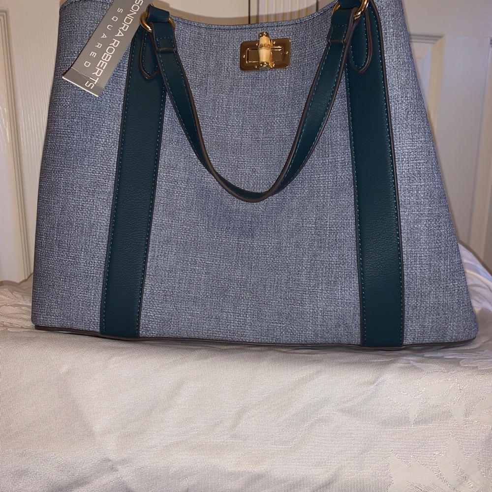 Sondra Roberts Squarded NWT